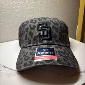 Fanatics Black Leopard Print Cap